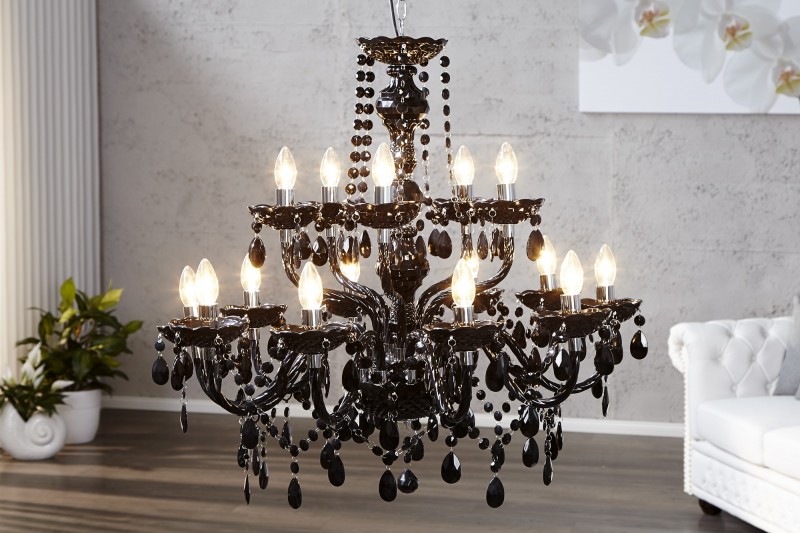 Lustre noir avec 15 bougies