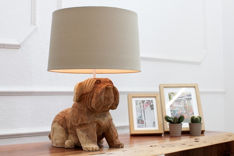 Lampe à poser design de chien 50 cm en bois massif coloris blanc et naturel