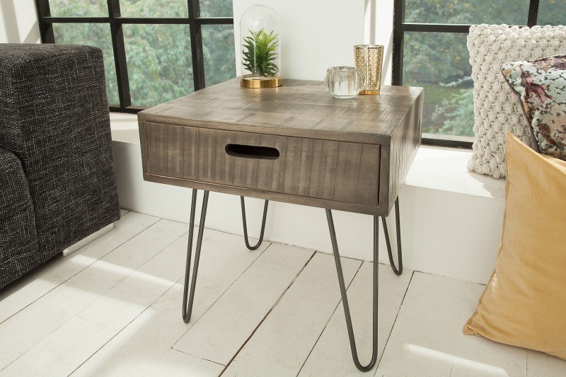 TABLE D'APPOINT AVEC RANGEMENT EN BOIS COLORIS GRIS ET FER NOIR 50 cm