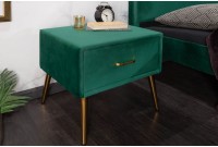 Table de chevet en velours coloris vert émeraude