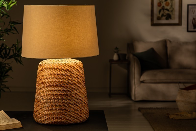 Lampe à poser de 82 cm en rotin coloris naturel